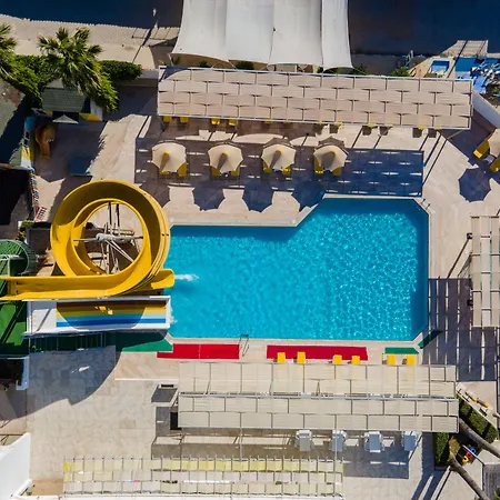 Semesteranläggning (resort) Petunya Ortakent